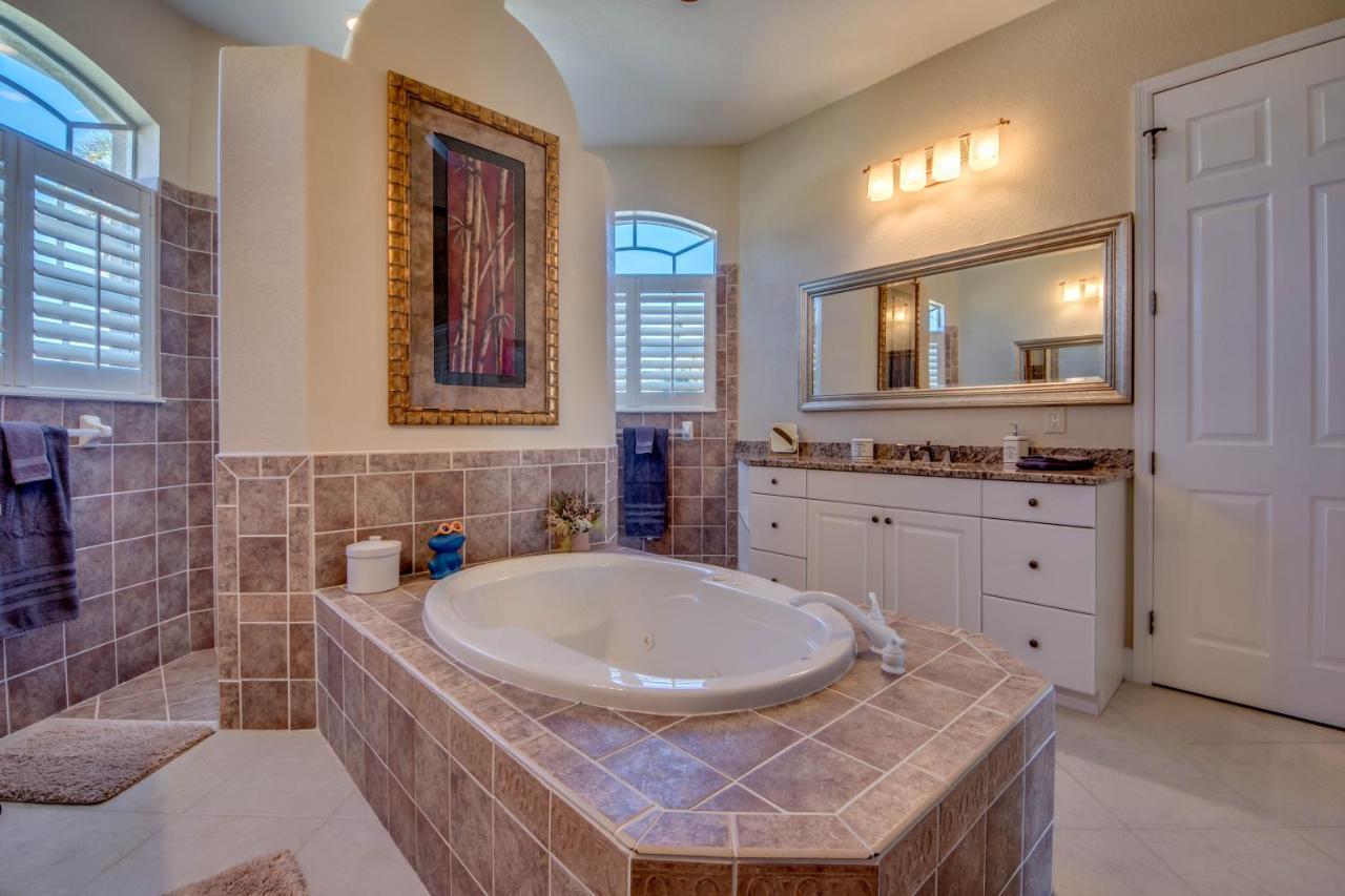 Villa-Haze, Lots Of Privacy, Solar & Electric Heated Pool And Spa Cape Coral Exterior foto